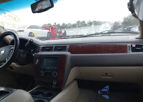 2011 Chevrolet Tahoe Lt из США, поврежденный, VIN 1GNSKBE08BR379472